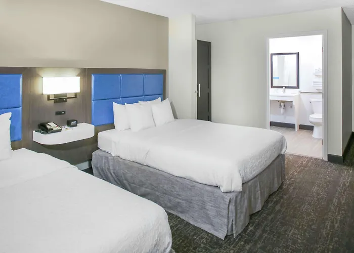 Hampton Chicago / I-90 Hotel Elgin