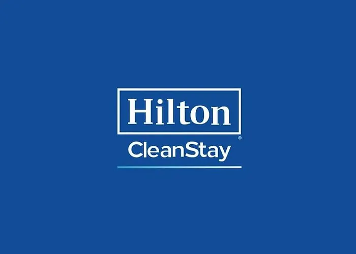 Hampton Chicago / I-90 Hotel 2*